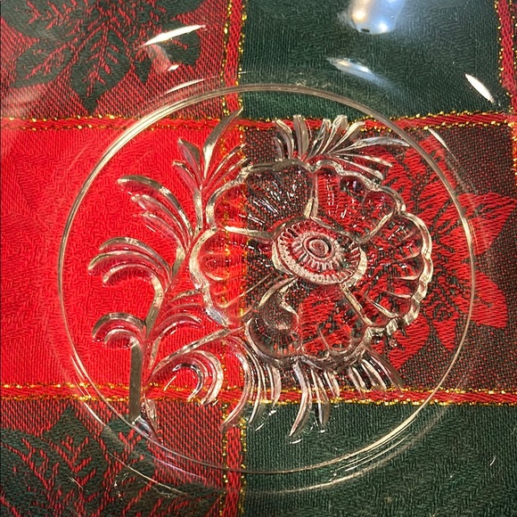 Clear Glass Floral Bowl - Picture 2 of 6